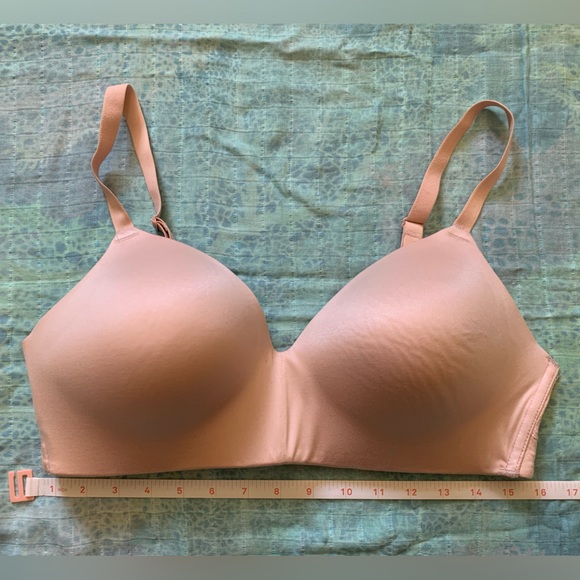 B.tempt’d Women’s Future Foundation Lace Band Wirefree Bra Rose Smoke - Size 38D - Picture 4 of 9